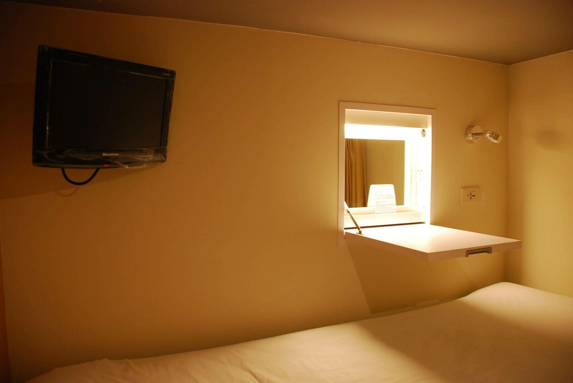 Taipei Livepal Hostel Buitenkant foto